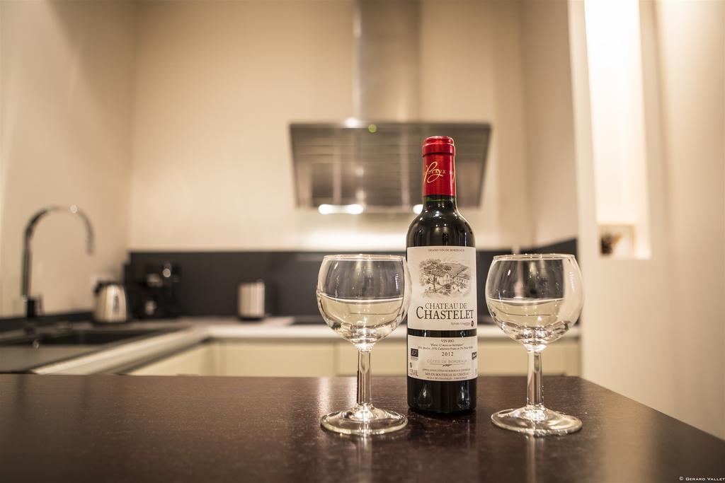 Descazeaux Apartment Bordeaux Room photo