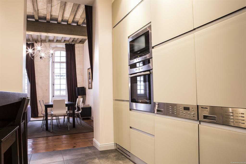 Descazeaux Apartment Bordeaux Room photo